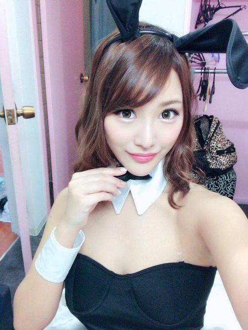 av女皇,传奇背后的故事与影响