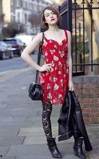 调教丝袜脚奴邻居,一场禁忌的调教之旅