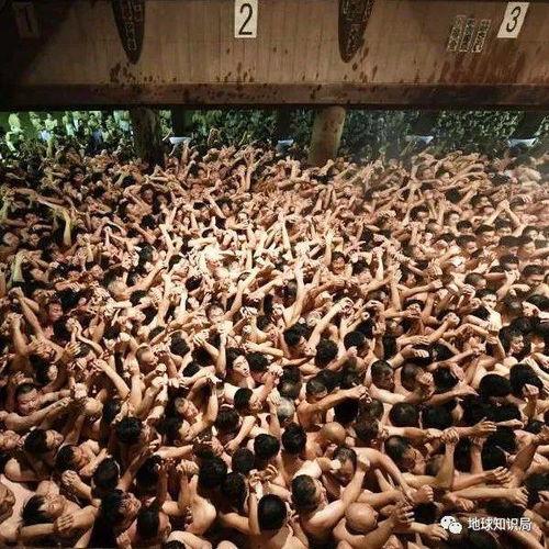 日本裸体跪拜图,揭秘日本裸体跪拜图背后的神秘仪式与文化内涵