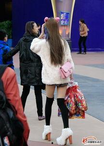 美妇的长筒丝袜,美妇长筒丝袜的优雅魅力