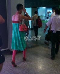 地铁丝袜高跟 文章,都市时尚与女性魅力的独特演绎